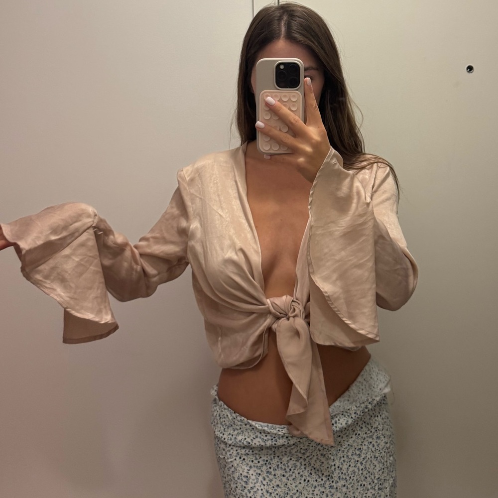 Missguided Satin Beige Tie-Front Blouse
